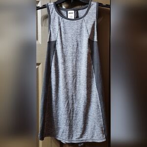 AVIA. WOMENS. MED (8-10). GRAY AND BLACK. PERFORMANCE RACERBACK TANK